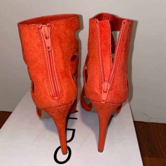 Aldo Orange Faux Suede Caged Sandal - Picture 6 of 7